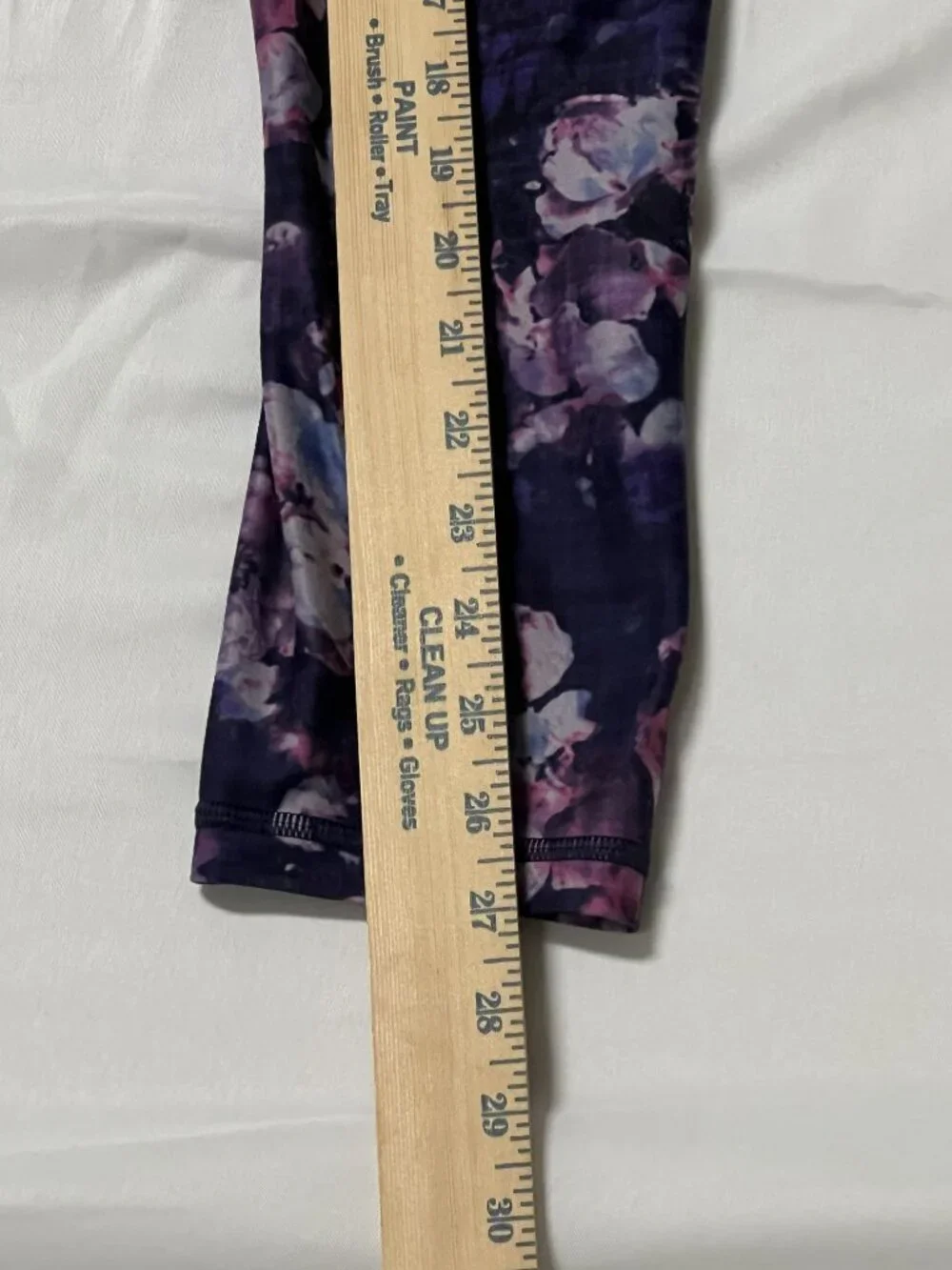 Athleta Salutation Stash Pocket II Printed 7/8 Tight Size L Purple Floral EUC - Picture 8 of 10